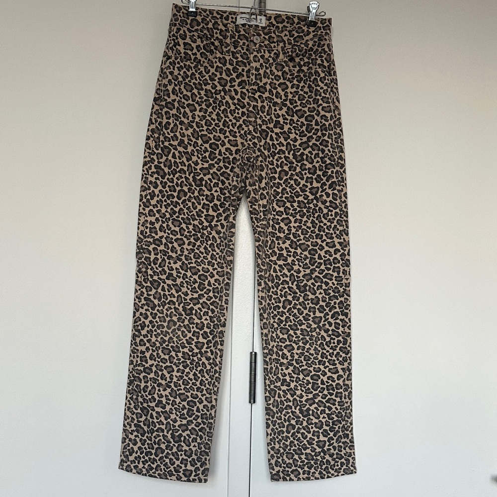 Abercrombie & Fitch Leopard Print High Rise Jeans
